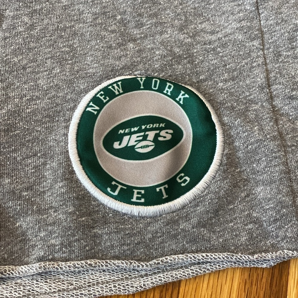 NFL Men’s Gray Jets Sweat Shorts Size M - Picture 2 of 6